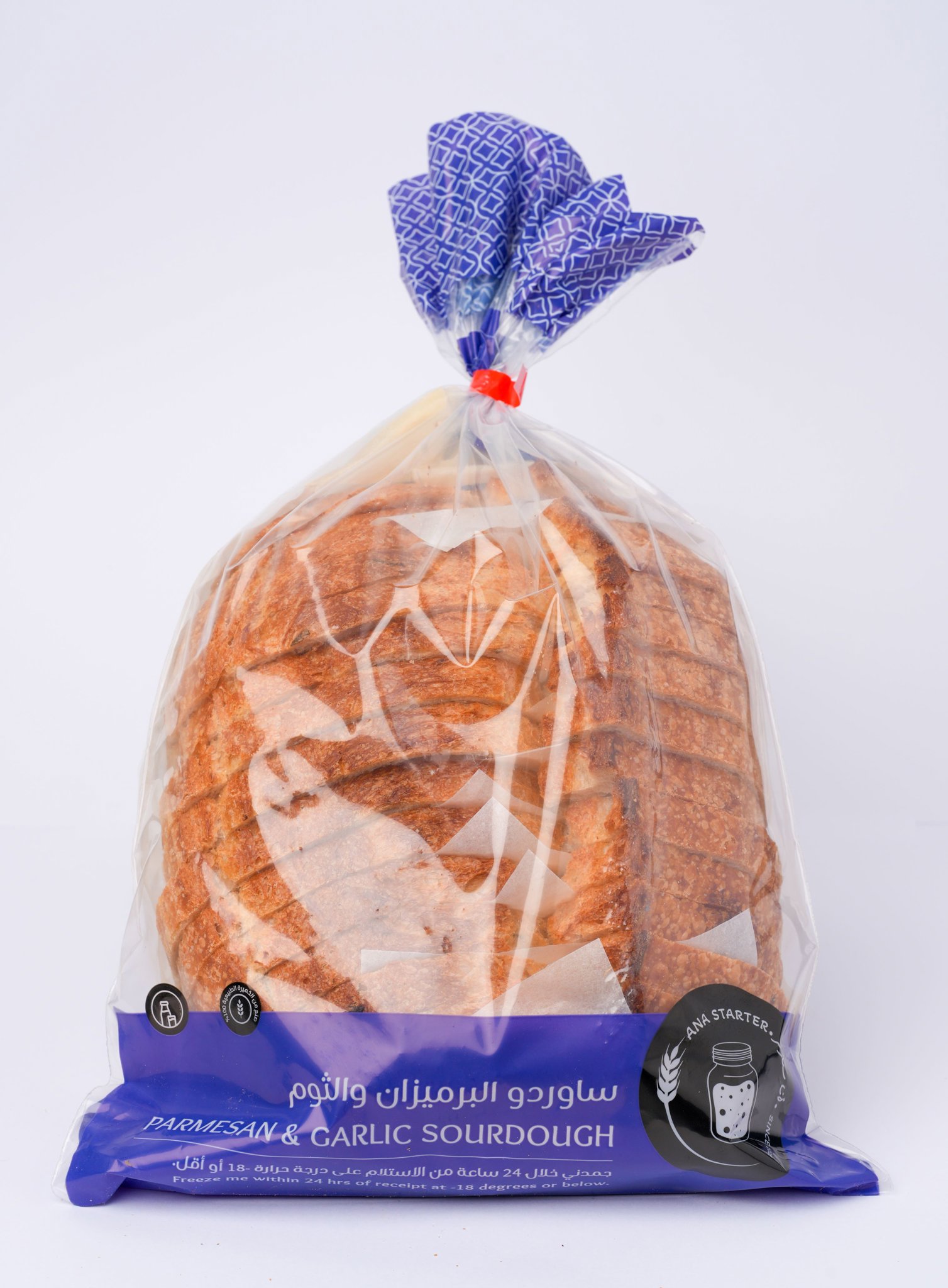 Изображение Sourdough Parmesan, Garlic & Rosemary 